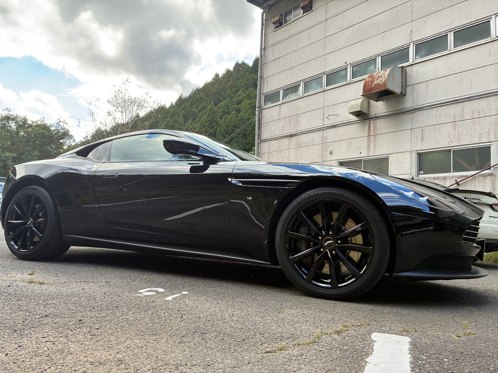 DB11|板金塗装|京都